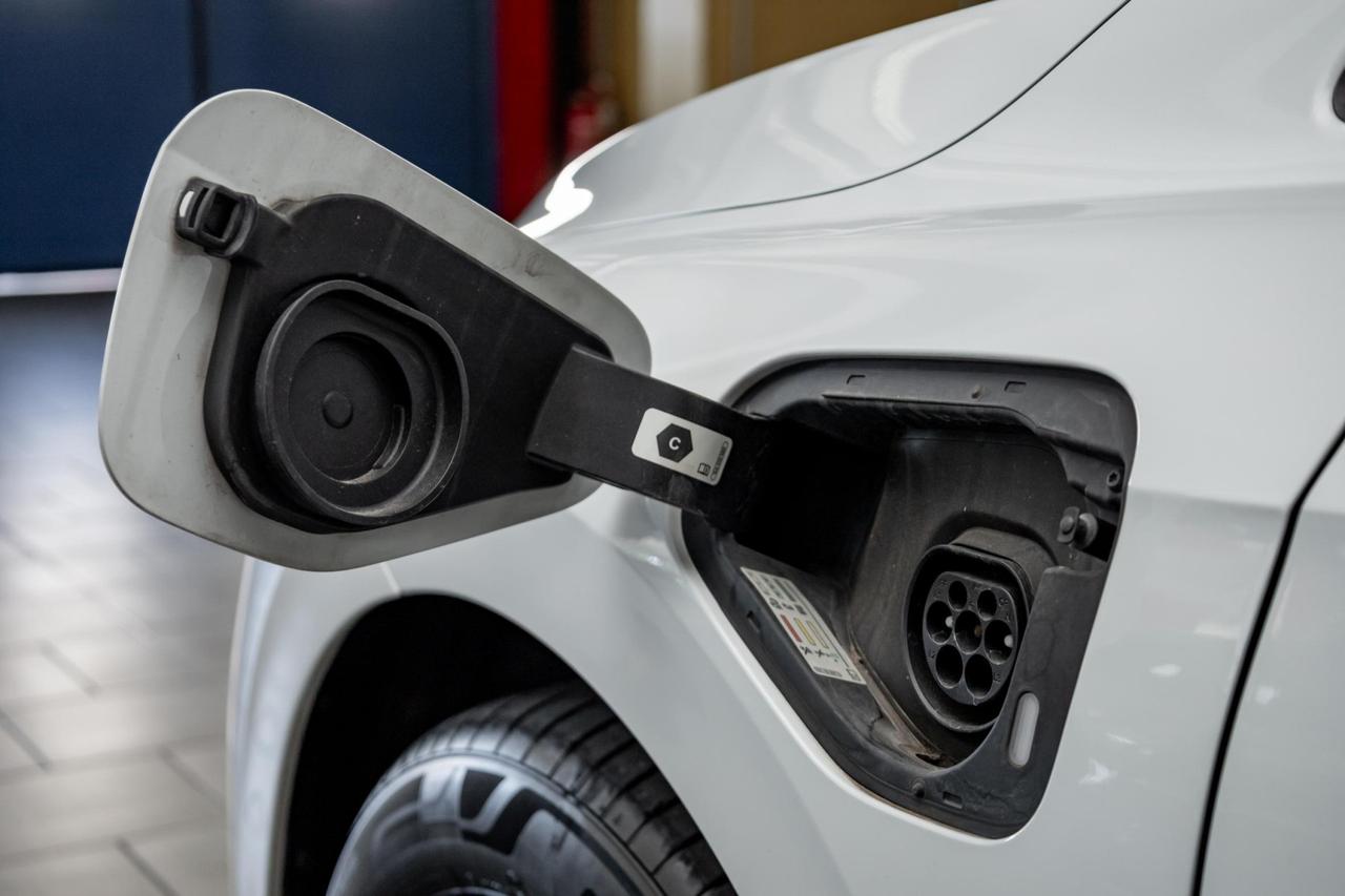 Volkswagen Golf 1.4 tsi ehybrid Style 204cv dsg