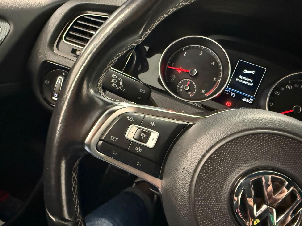 Volkswagen Golf 1.6 TDI 115 CV 5p. Executive BlueMotion Technology R-Line