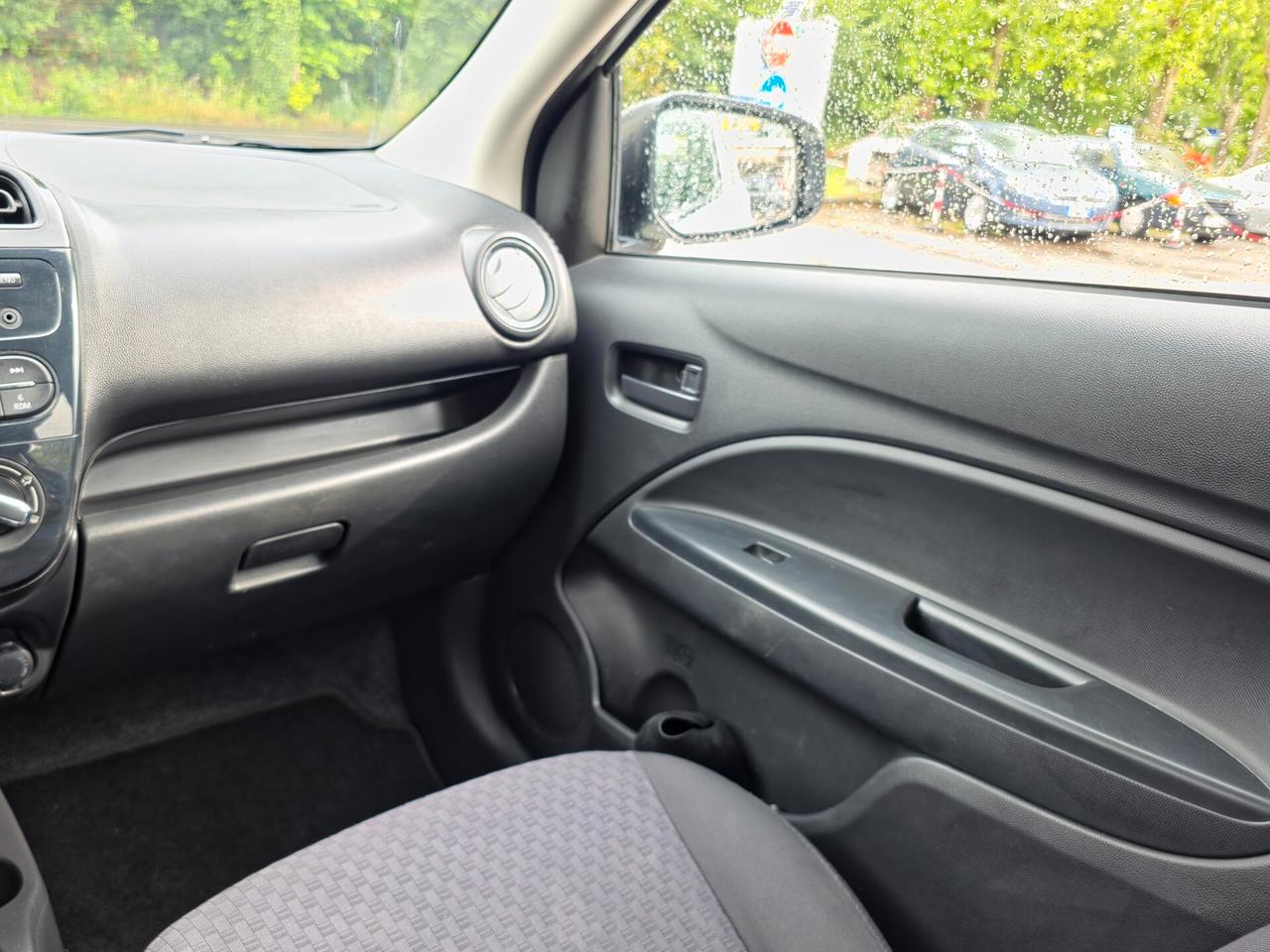 Mitsubishi Space Star 1.0 ClearTec Intense NAVI CV-71 Manuale NEO