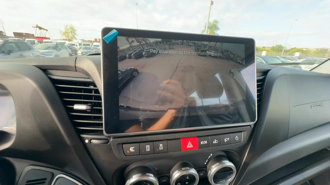 Iveco Daily 35S18 D.Cab 6Posti 3.0d 176cv