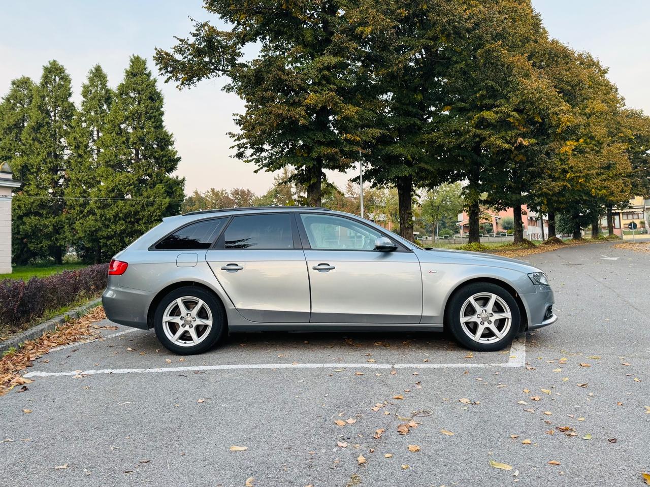 Audi A4 2.0 TDI S-Line