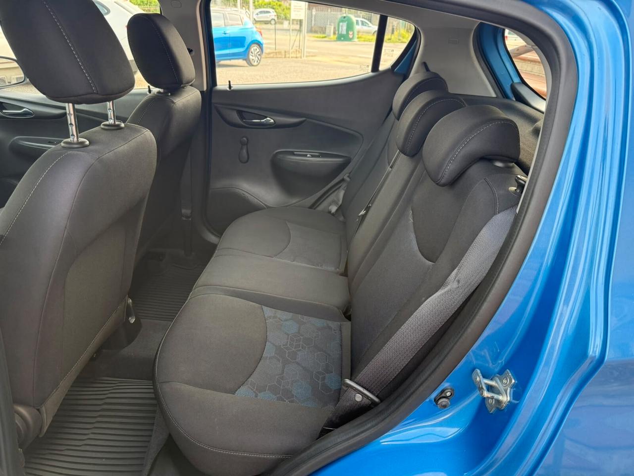 Opel Karl Rocks 1.0 75 CV