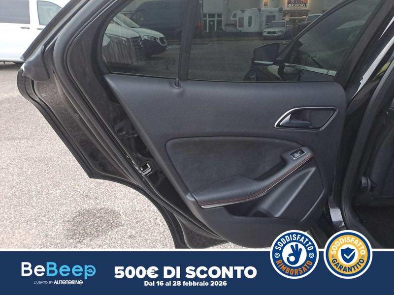 Mercedes-Benz GLA 200 D (CDI) PREMIUM 4MATIC AUTO