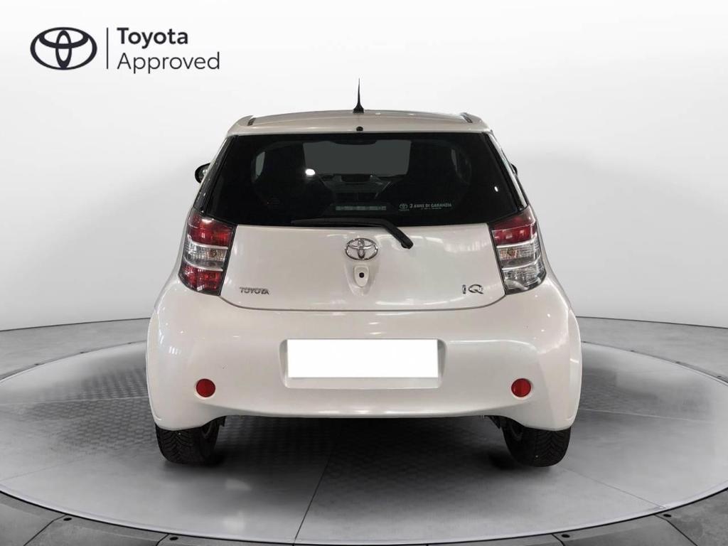 Toyota iQ 1.0