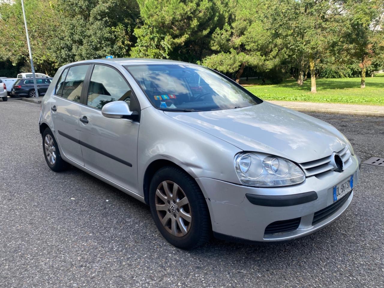 Volkswagen Golf 1.6 5p. Frizione da fare