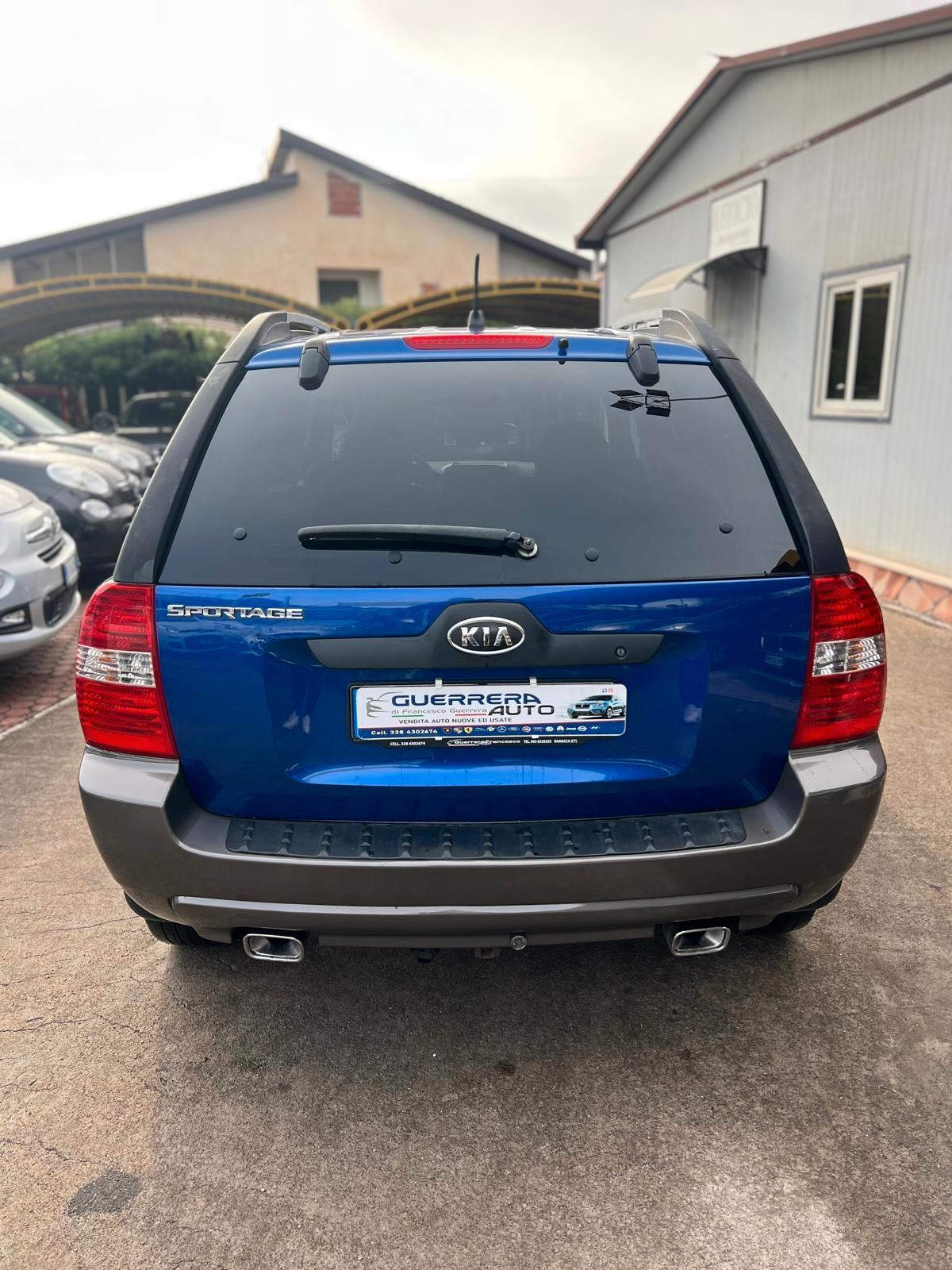 Kia Sportage 2.0 CRDI 112CV Active 4X4 MUNITA DI GANCIO DI TRAINO