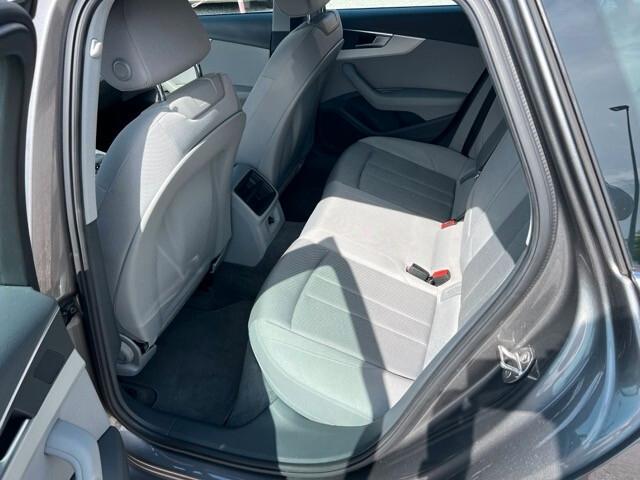 Audi A4 2.0 Tdi 163Cv mhev Business S-tronic