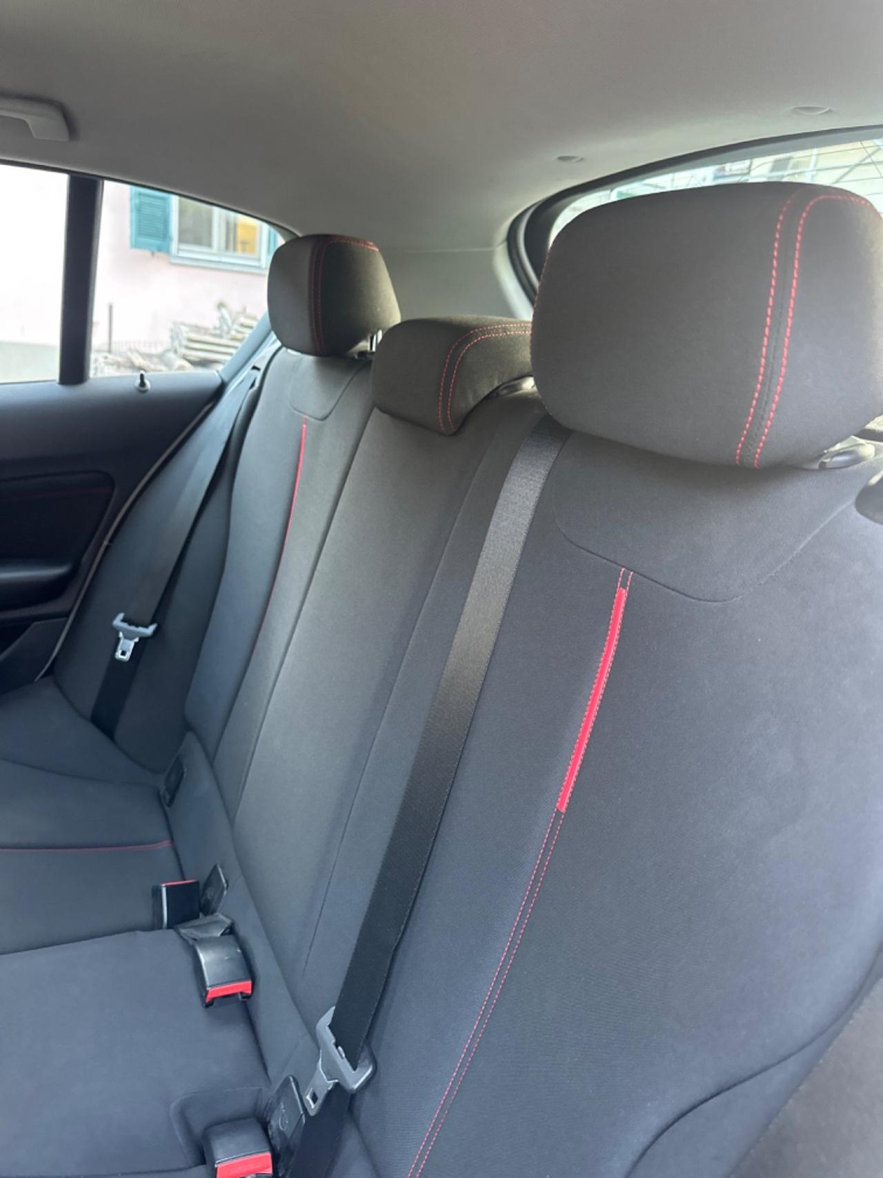 Bmw 118d 5p. SPORT KMCERT UNICOPR EU5B