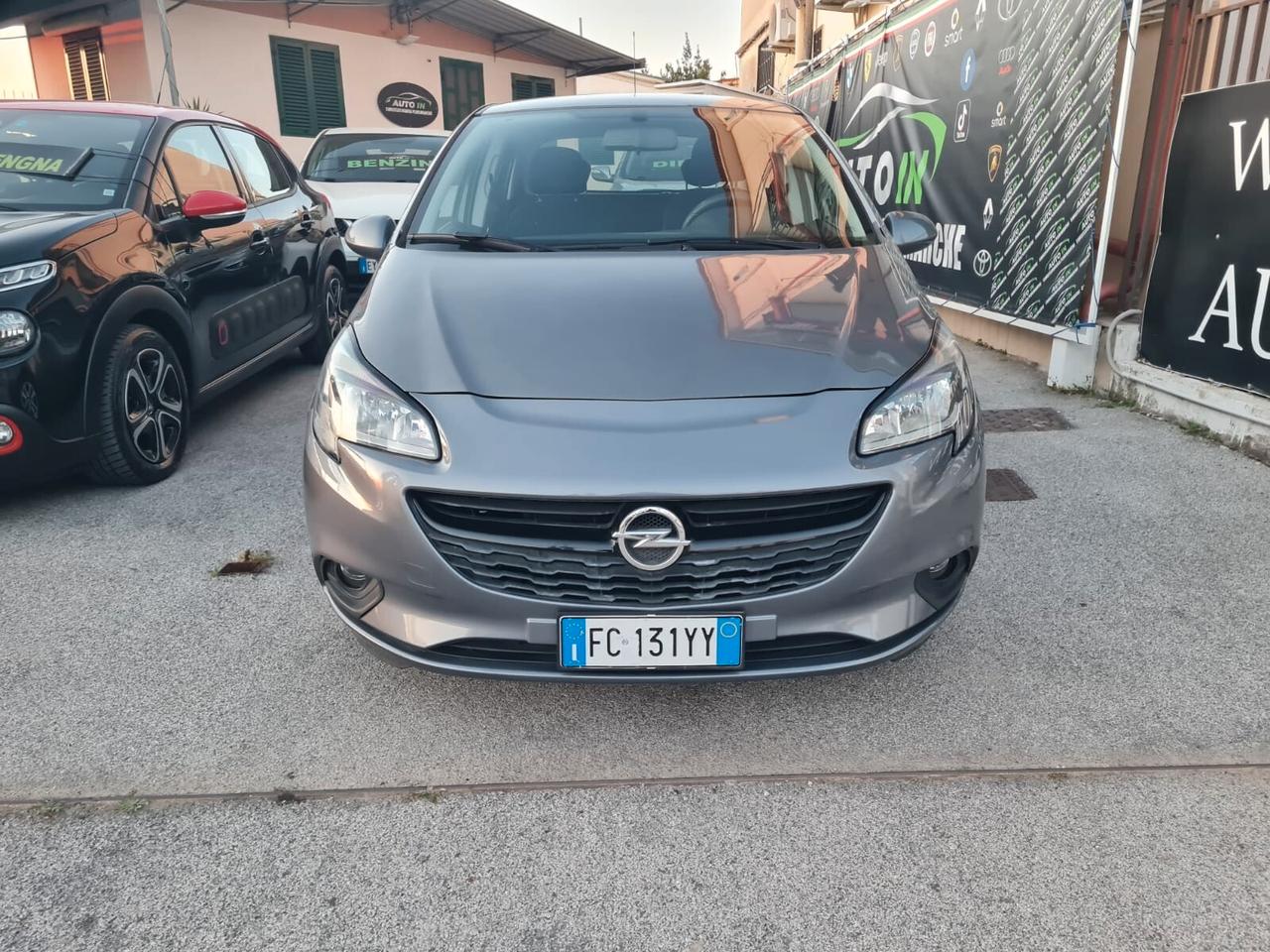 Opel Corsa 1.2 5 porte