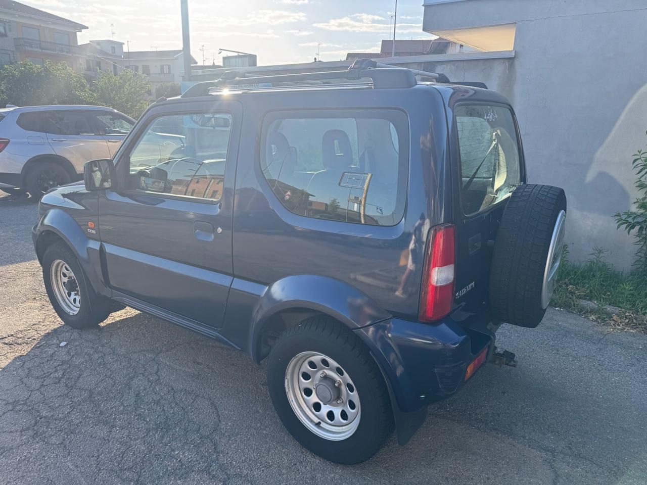 Suzuki Jimny 1.5 DDiS cat 4WD JLX perfetto