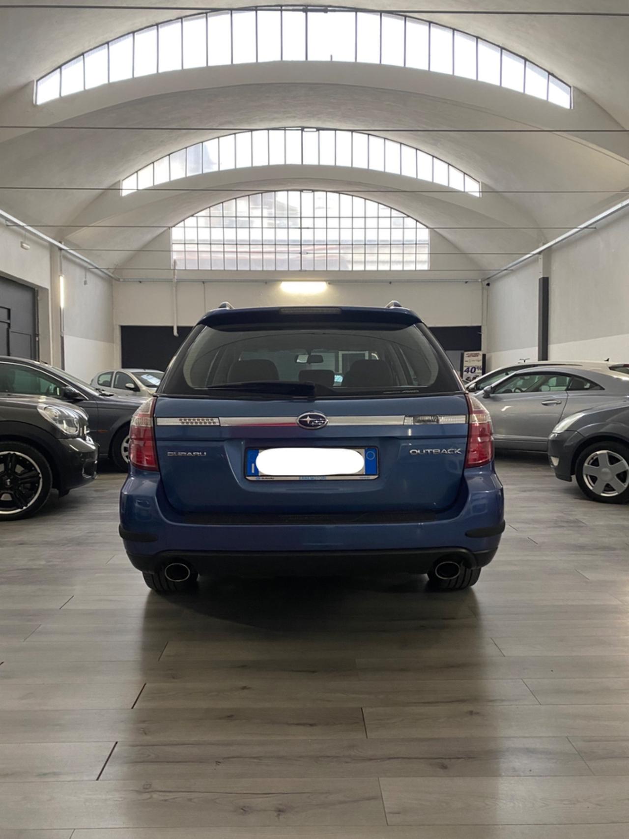 Subaru OUTBACK 2.5 16V AT AS