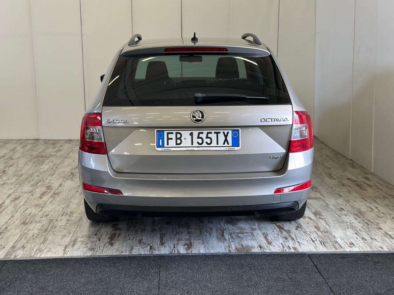 Skoda Octavia 1.6 TDI CR 110 CV 4x4 Wagon Executive