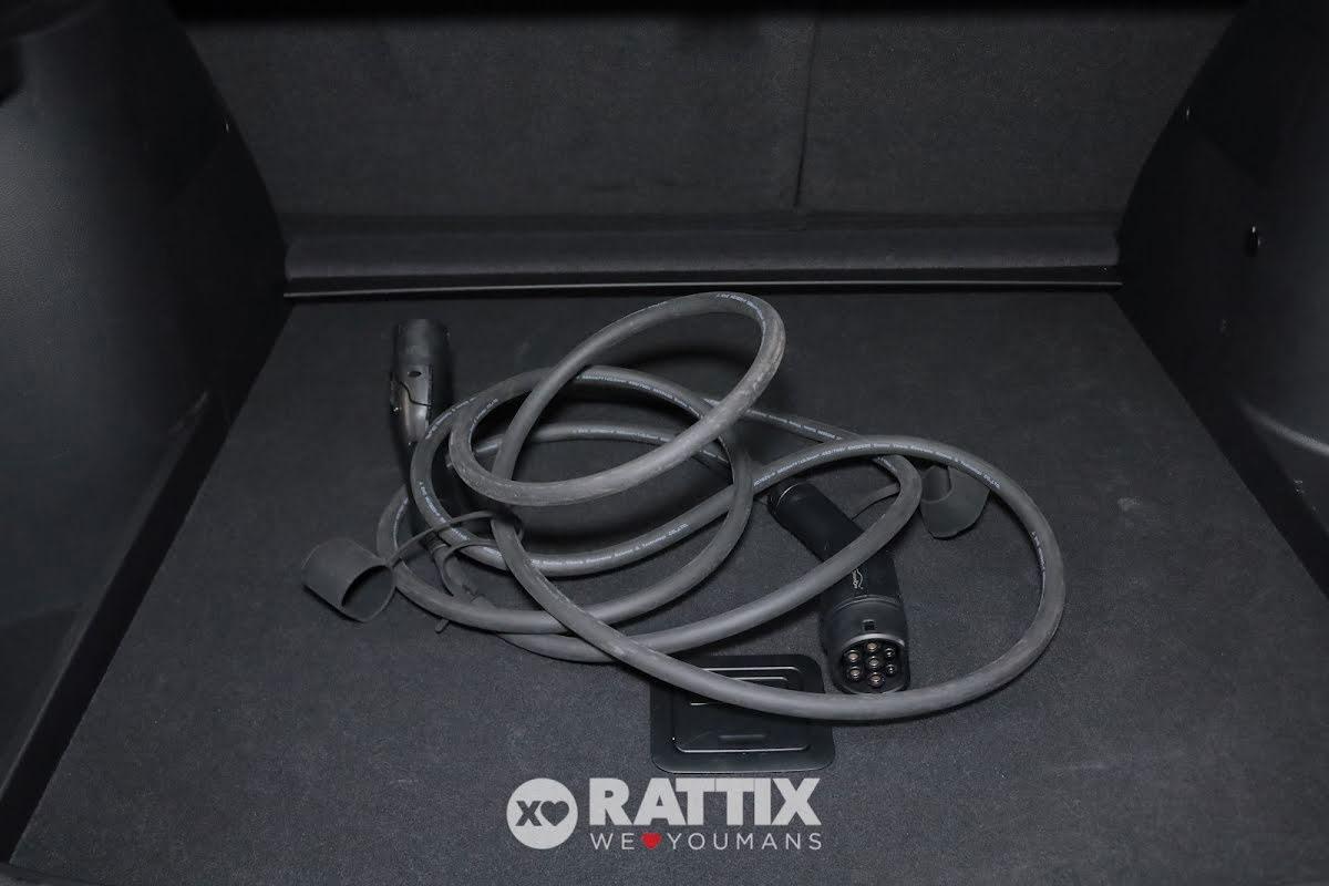 BYD Seal U DM-i 1.5 PHEV Boost + tetto apribile