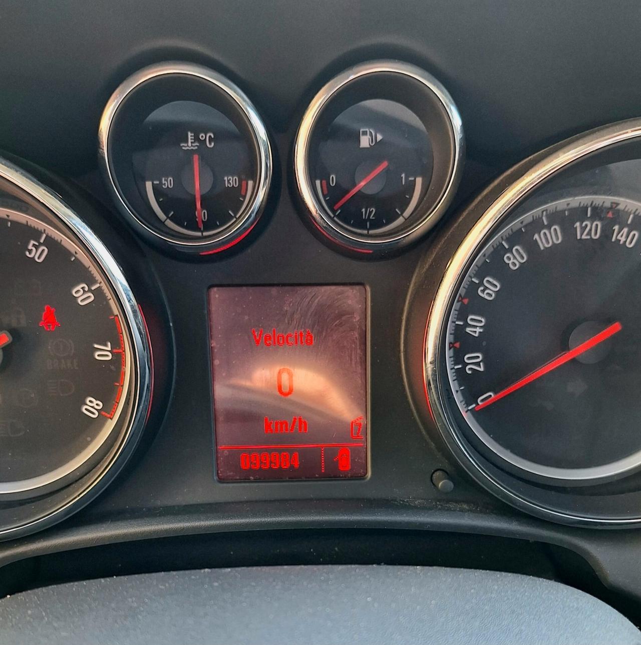 Opel Astra 1.4 - Benzina - 5porte - NEOPATENTATI