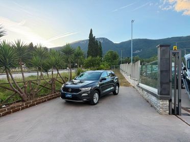 VOLKSWAGEN - T-Roc - 1.6 TDI SCR Advanced BlueMot.Tech.