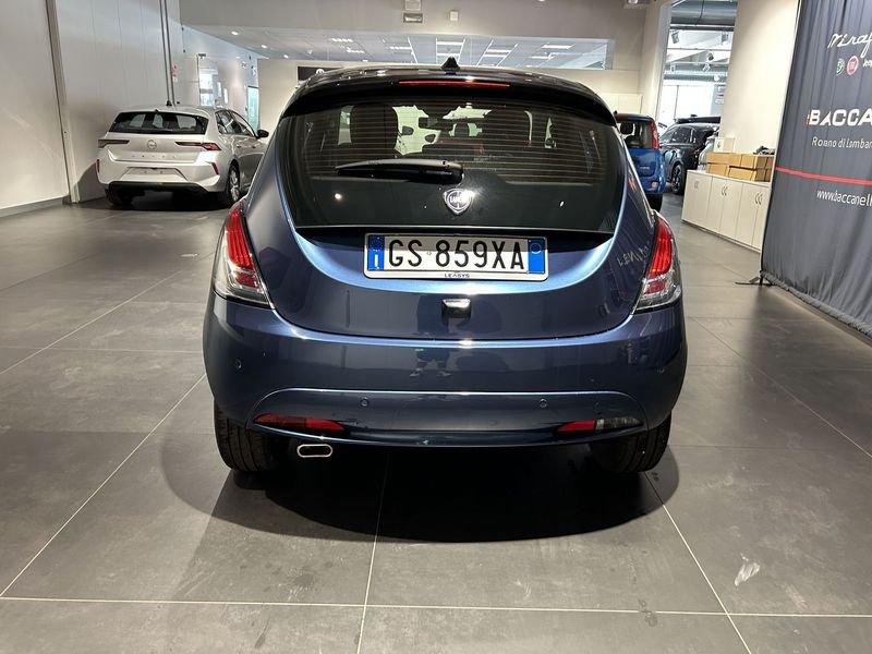 Lancia Ypsilon Ypsilon 1.0 FireFly 5 porte S&S Hybrid Platino
