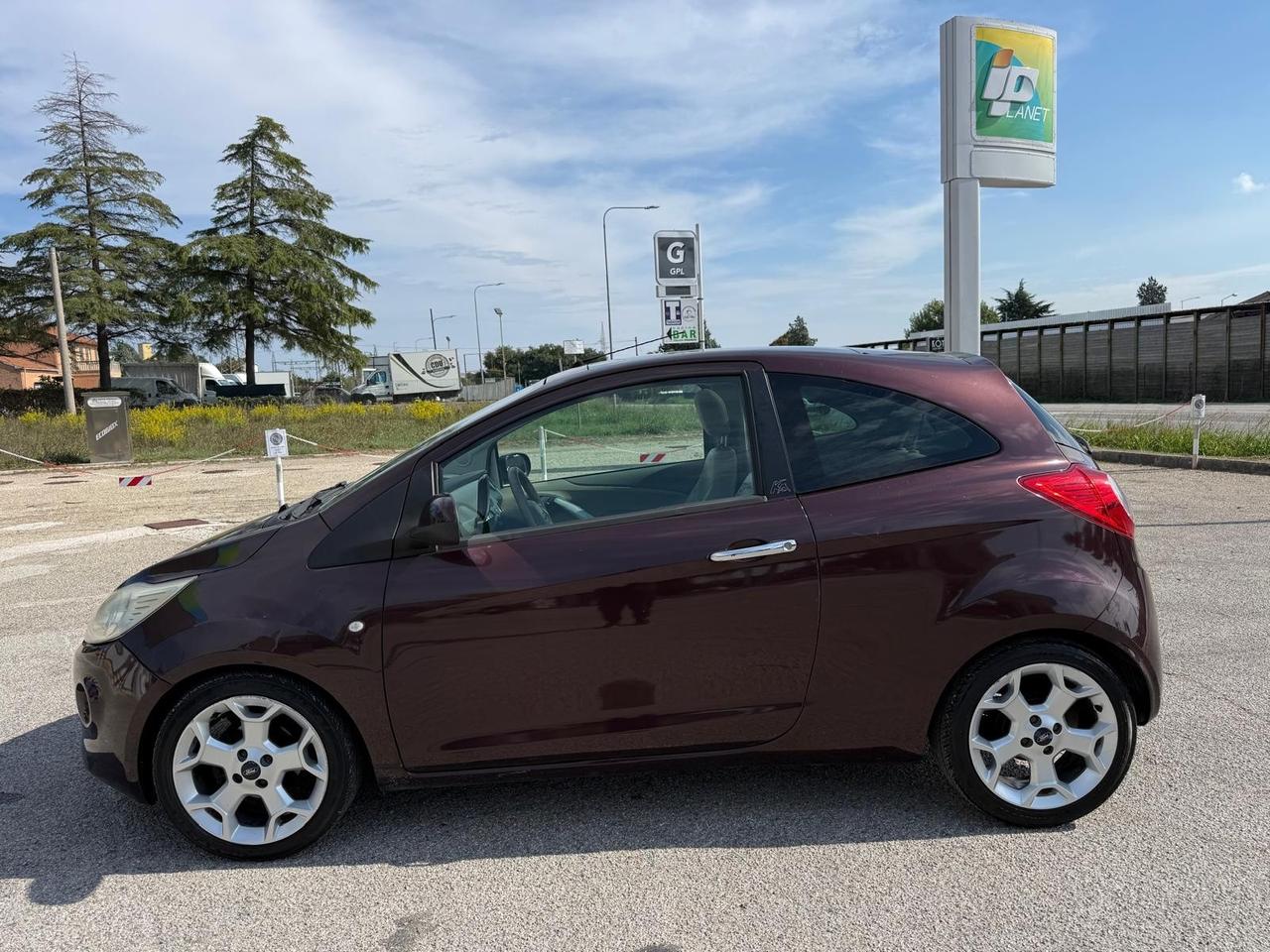 Ford Ka Ka+ 1.2 8V 69CV Titanium Business