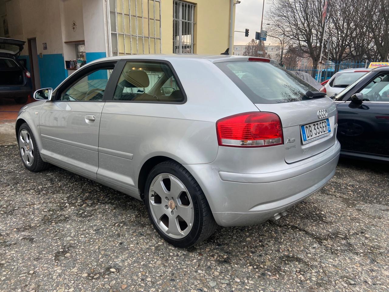 Audi A3 2.0 16V TDI quattro Ambition GANCIO TRAIN