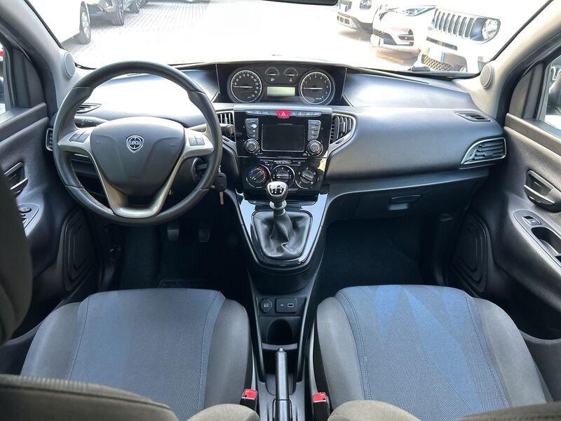 Lancia Ypsilon Ypsilon 1.2 69 CV 5 porte Platinum