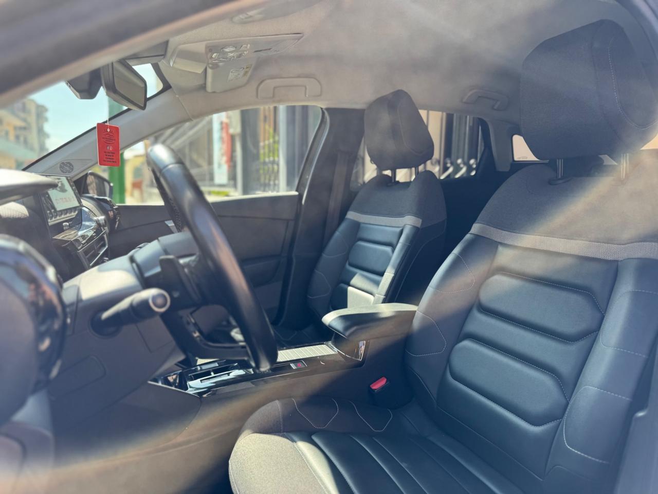 Citroen C4 PureTech 130 S&S EAT8 Shine