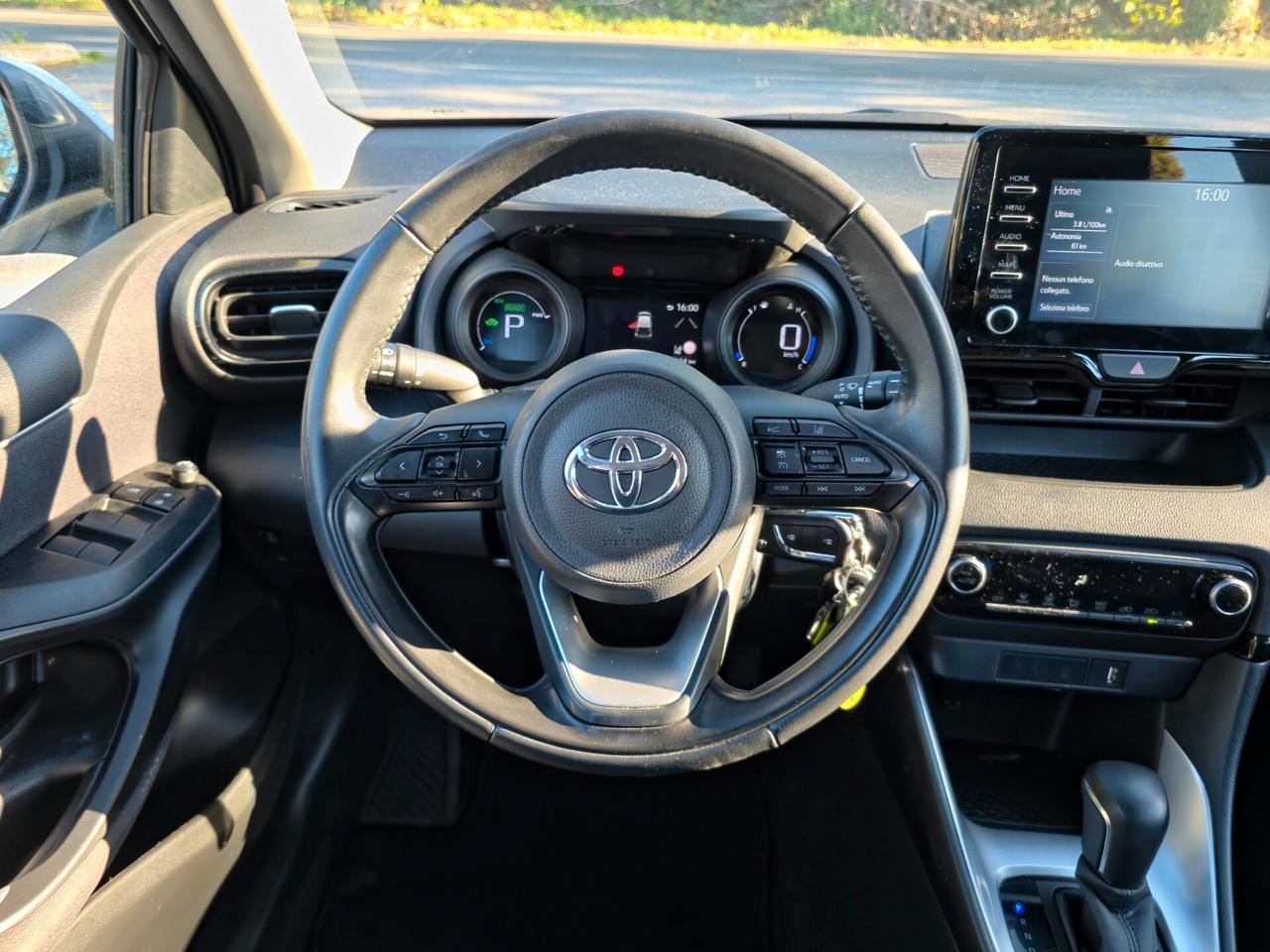 Toyota Yaris 1.5 Hybrid 5 porte Trend Automatica E6 NEO 2023