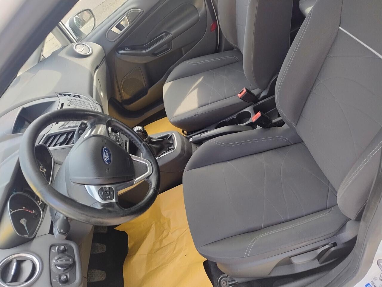 Ford Fiesta 1.5 TDCi 75CV 5 porte WHITE EDITION 2015 NEOP