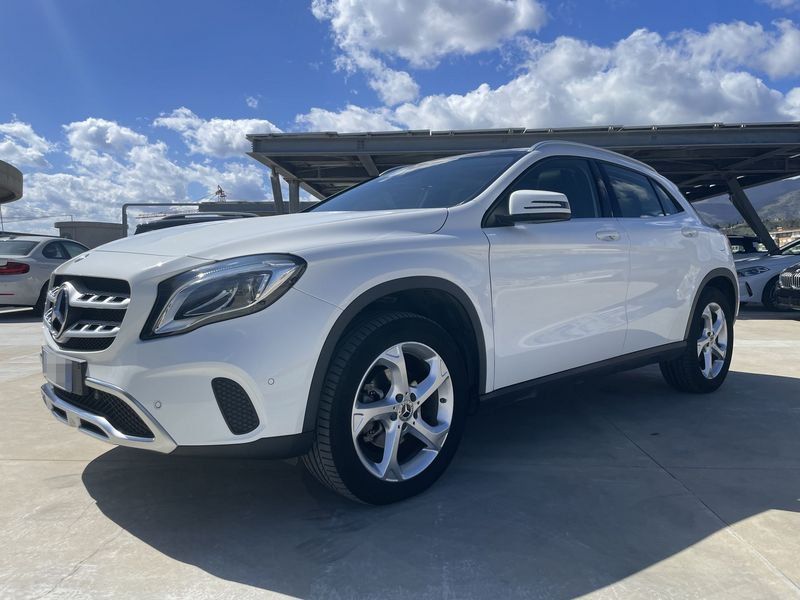 Mercedes-Benz GLA 200 d Automatic Sport