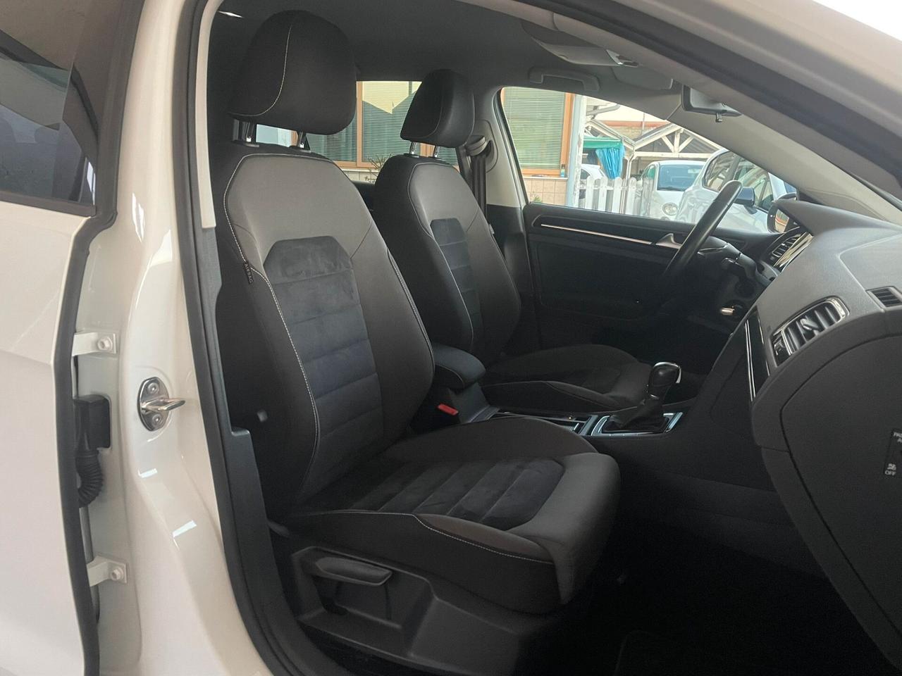 Volkswagen Golf 1.6 TDI 110 CV DSG 5p. Highline BlueMotion Technology