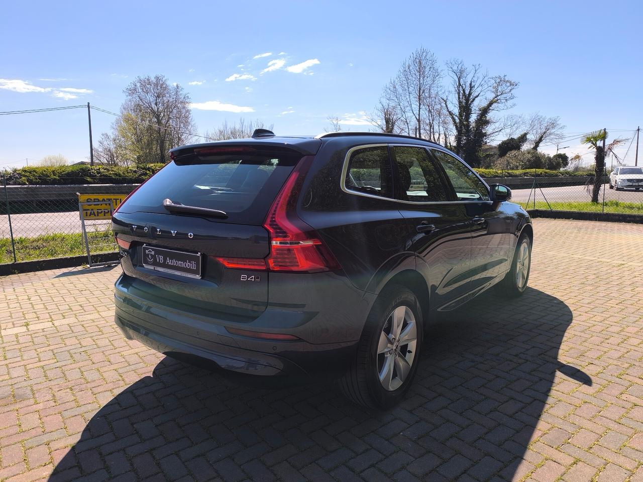 Volvo XC 60 XC60 B4 (d) AWD Geartronic Momentum Pro