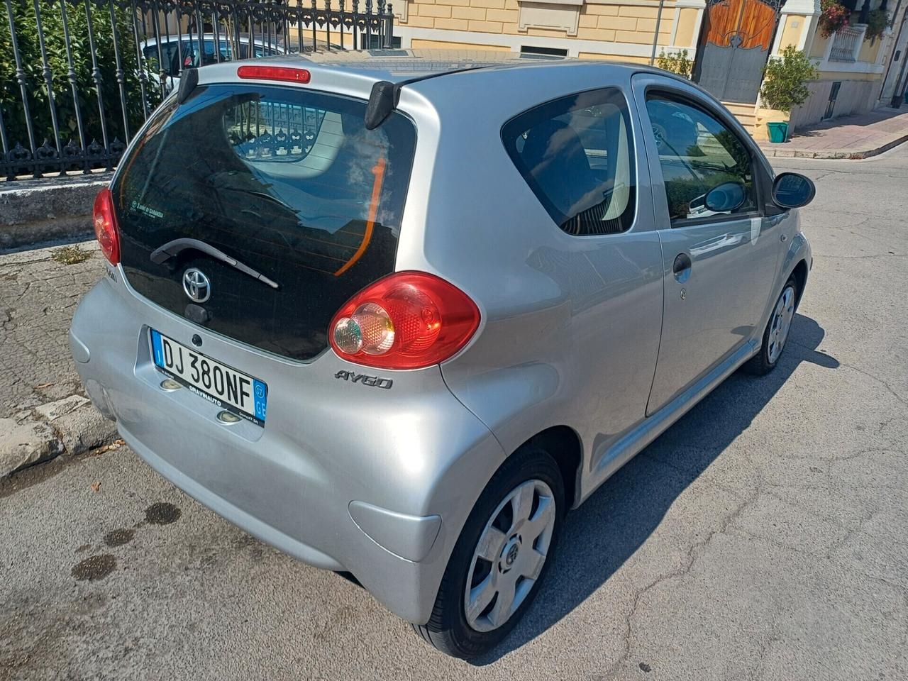 Toyota Aygo 1.0 12V VVT-i 5 porte