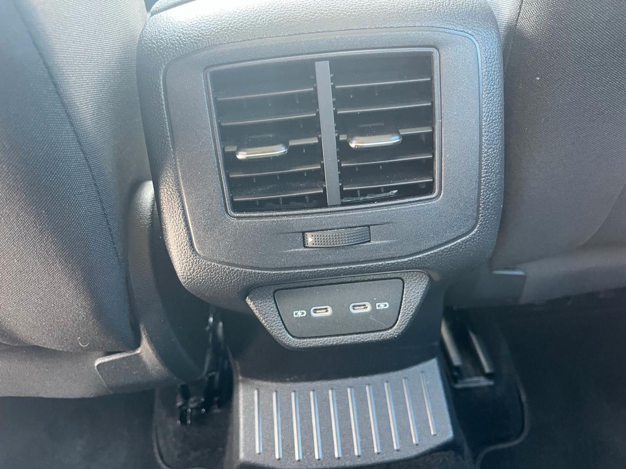 VOLKSWAGEN T-ROC 1,0 TSI 110 CV STYLE 5P