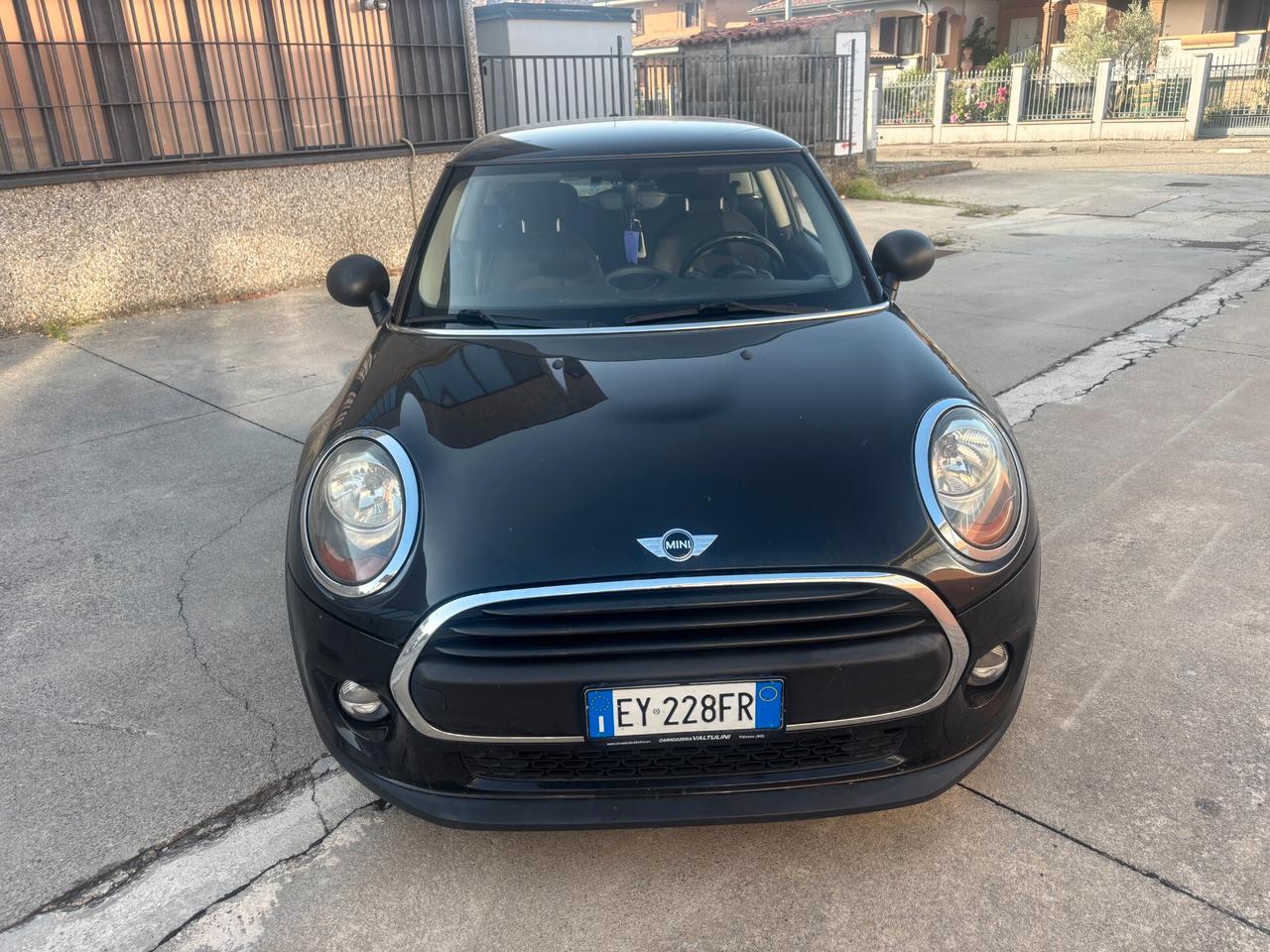 Mini 1.2 One D Business