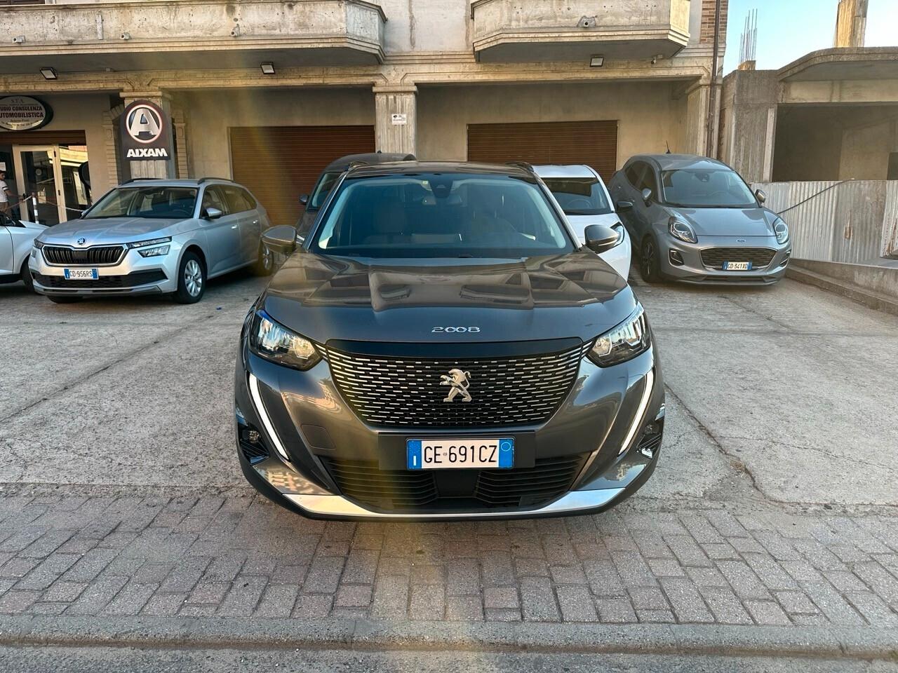 Peugeot 2008 BlueHDi 130 S&S EAT8 Allure