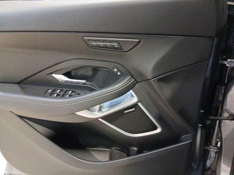 Jaguar E-Pace (X540) 2.0D I4 163 CV AWD Auto R-Dynamic SE