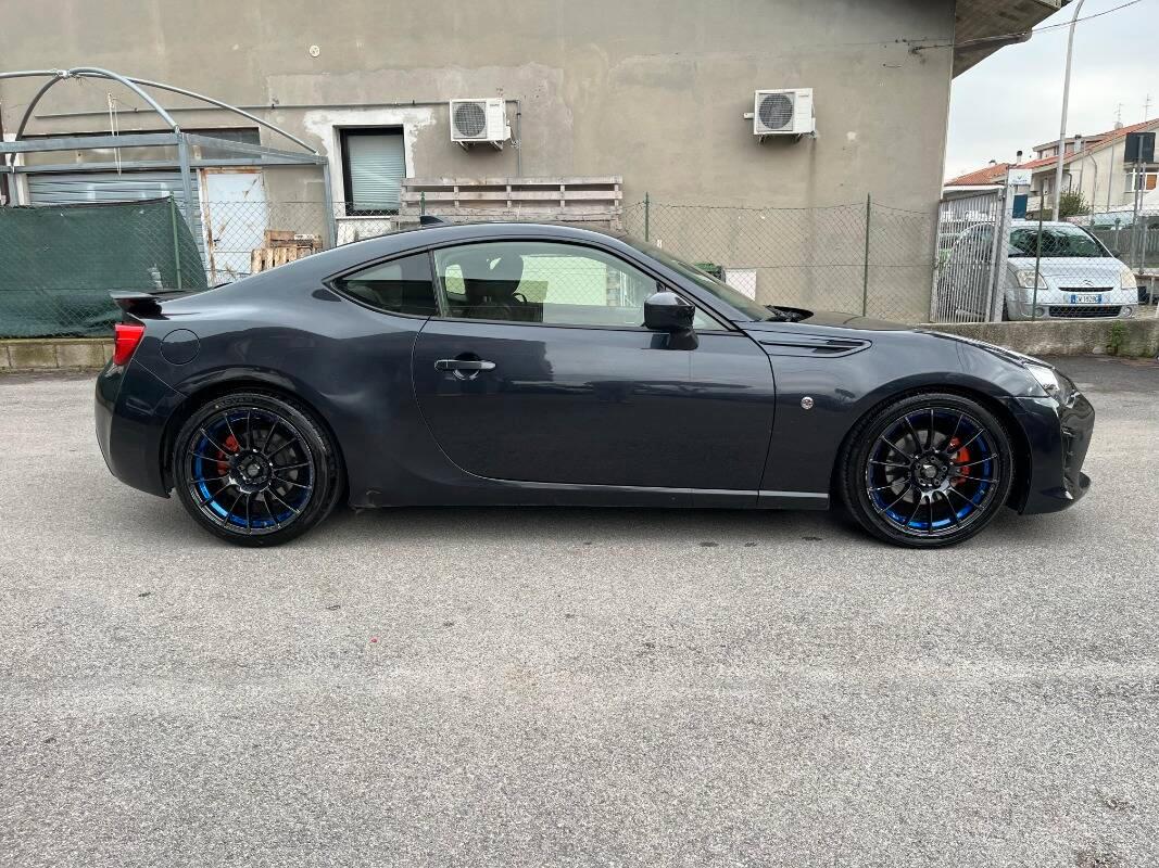 Toyota GT 86 2012 GT86 2.0