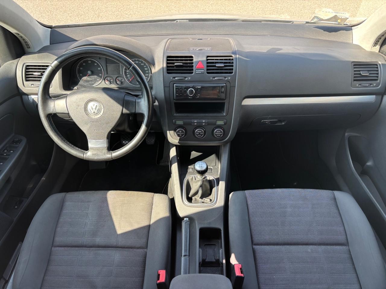 Volkswagen Golf 1.6 5p. Comfortline