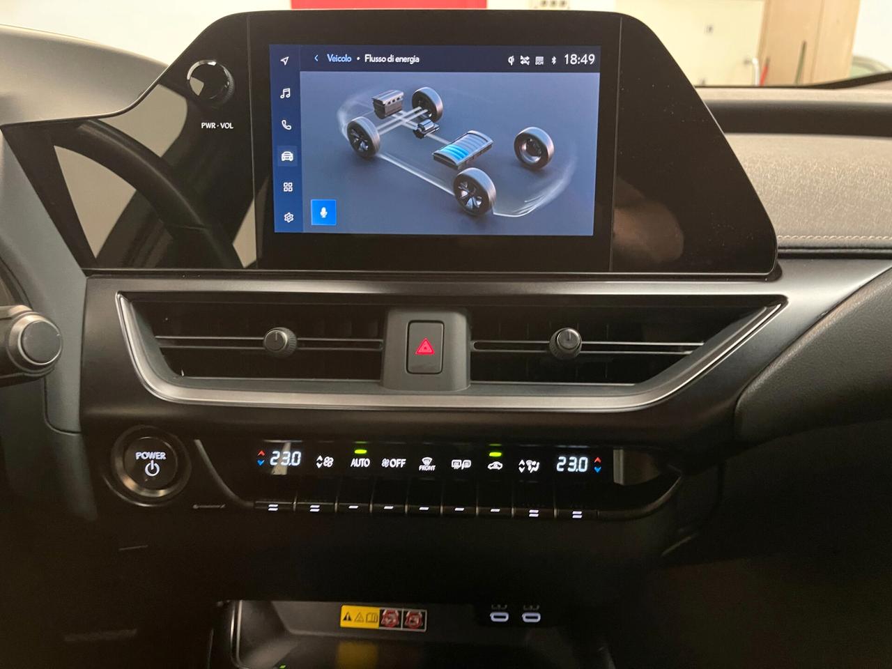 Lexus UX Lexus UX 250h Urban 2.0 2wd cvt-LEGGI SOTTO
