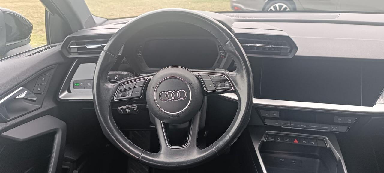 Audi A3 SPB 40 TFSI e S tronic line edition