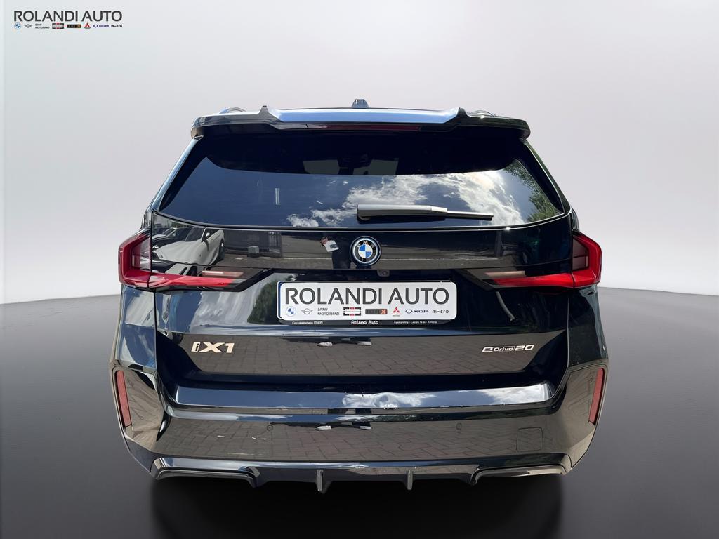 BMW iX1 20 MSport Pro eDrive