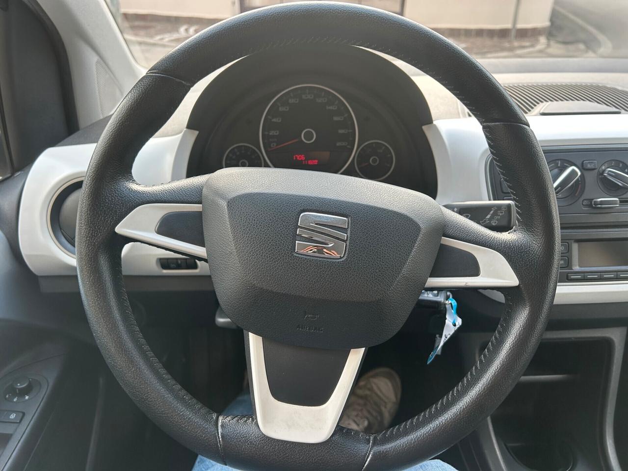 Seat Mii 1.0 68 CV 5 porte Chic Ecofuel