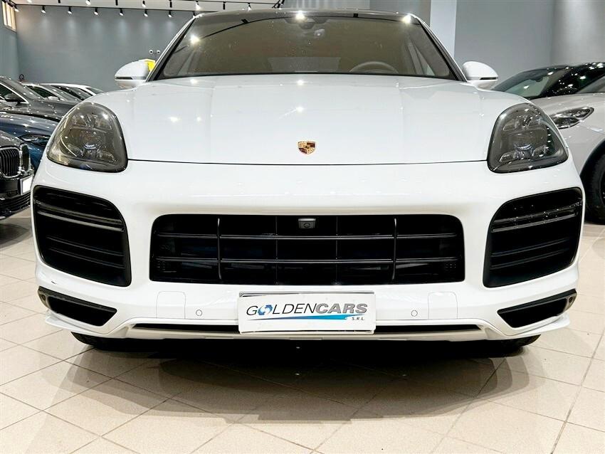 Porsche Cayenne Coupé 4.0 V8 Turbo