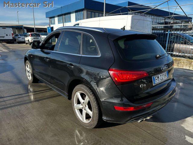 AUDI Q5 Q5 I 2013 2.0 tdi quattro 177cv s-tronic FM221HK