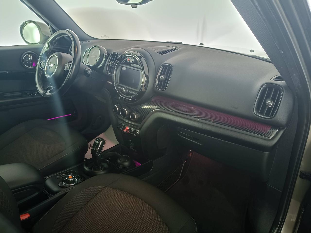 MINI Mini Countryman F60 2017 - Mini Countryman 1.5 One D Hype auto 7m