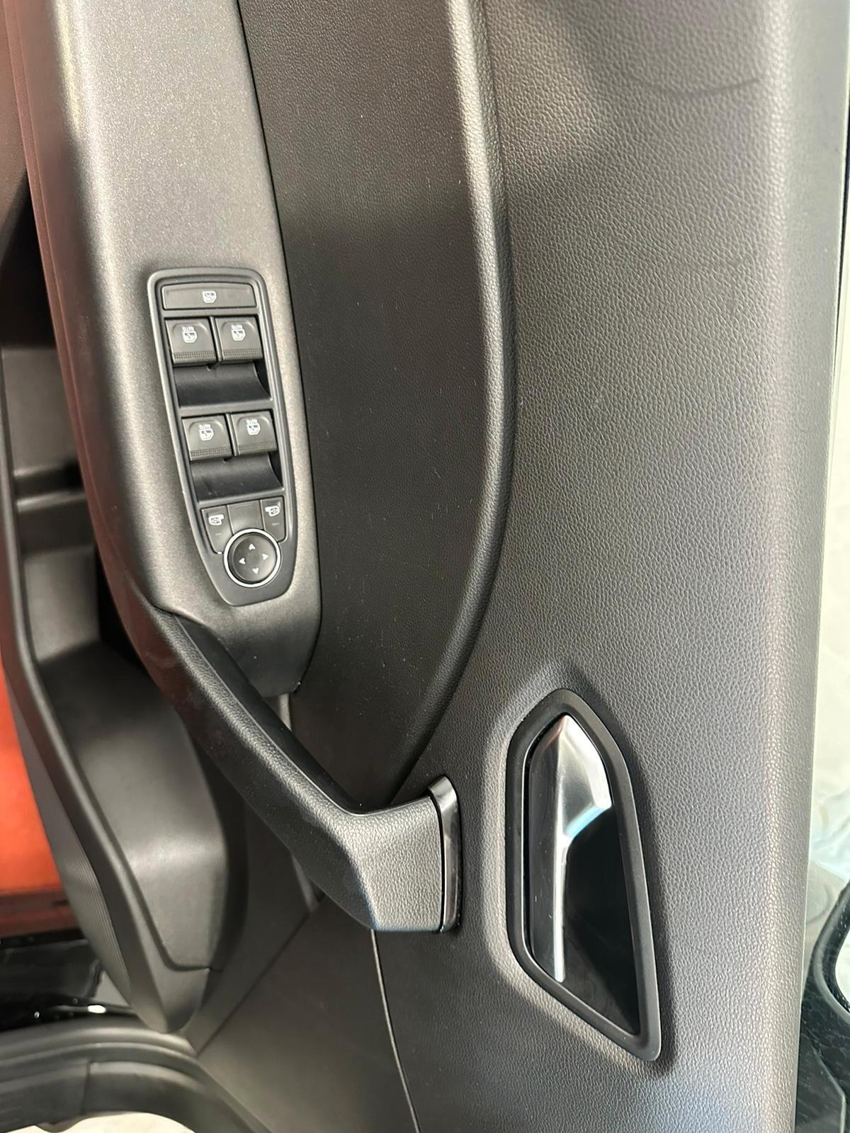 Renault Captur Mild Hybrid 140 CV Techno