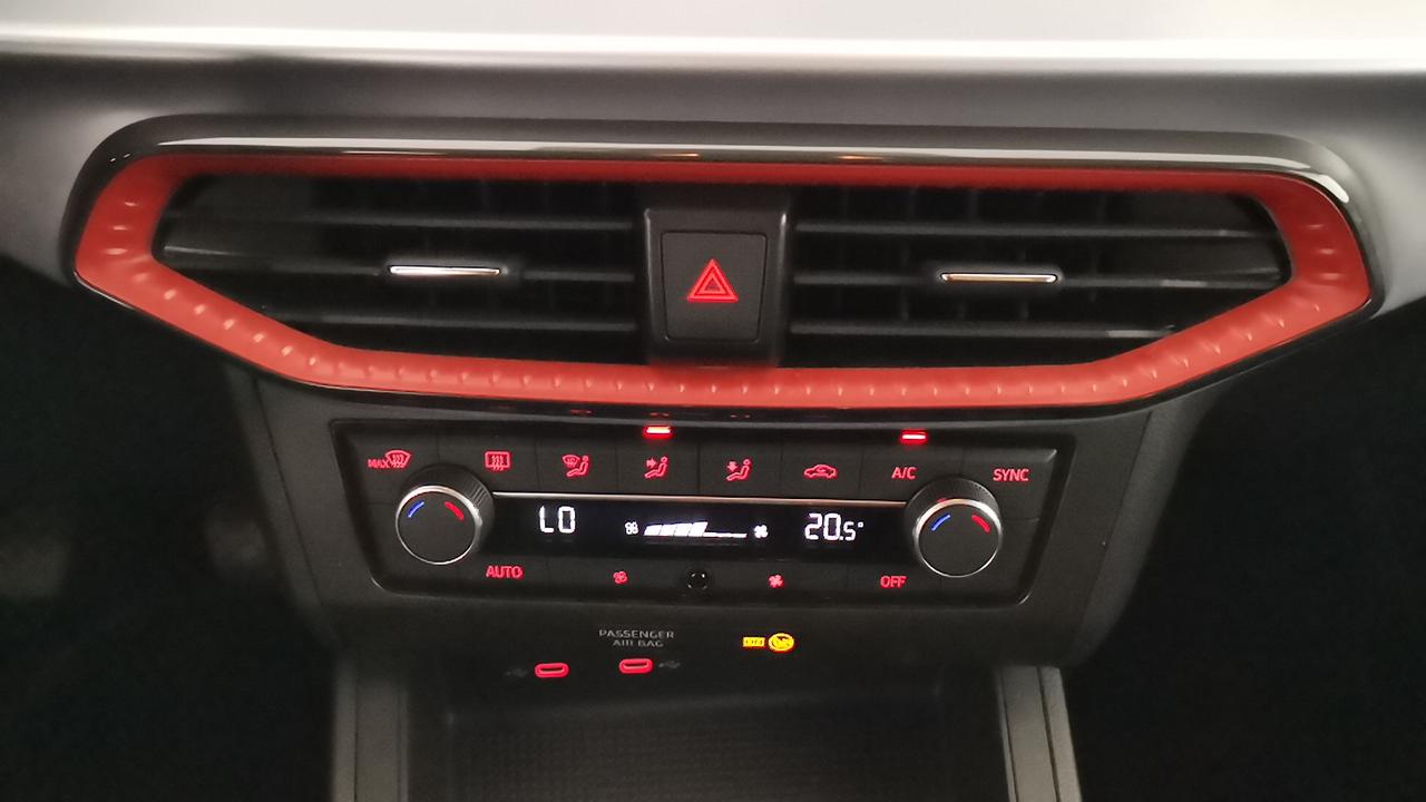 SEAT Ibiza V 2017 - Ibiza 1.0 ecotsi FR 95cv