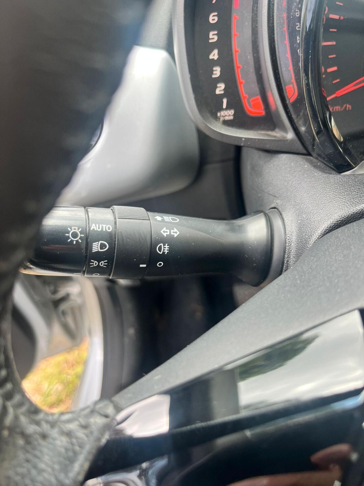 TOYOTA AYGO UNIPRO X-PLAY
