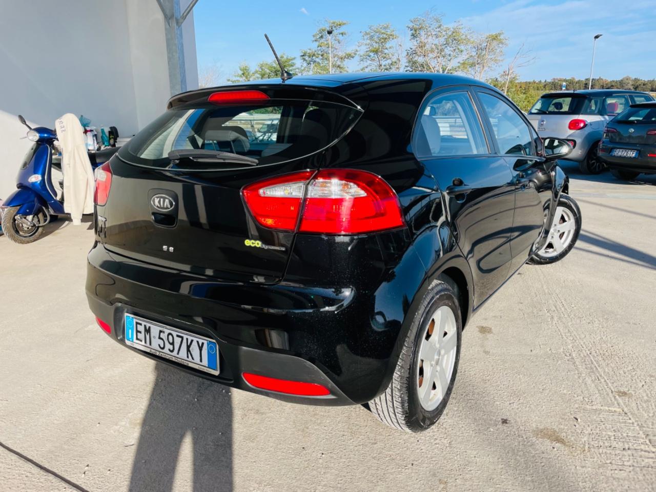 Kia Rio 1.1 CRDi 75Cv OK NEOPATENTATO