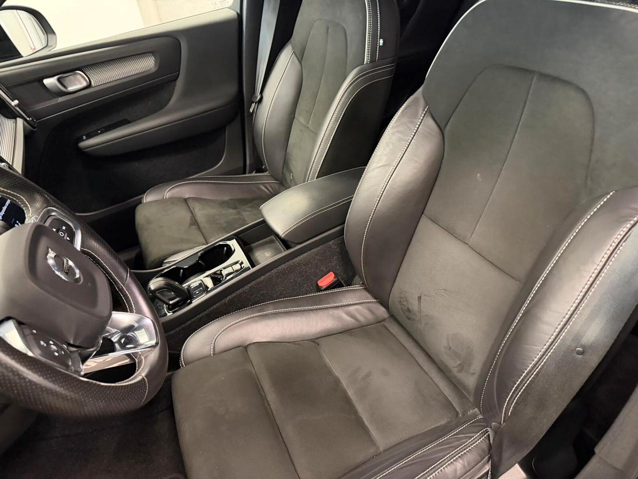 Volvo XC40 T5 Recharge Plug-in Hybrid Inscription