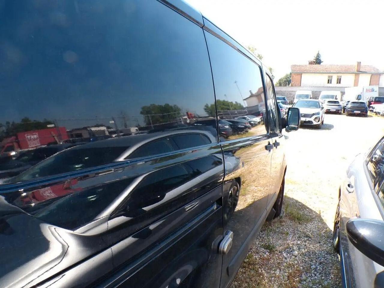 Ford Transit Custom 2023 CON GARANZIA 12 MESI **DISTRIBUZIONE NUOVA ** * TELECAMERA-PDC + 130CV KM 90.000