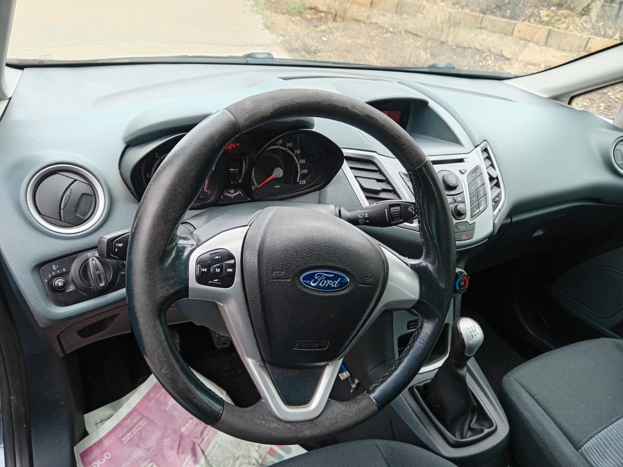 Ford Fiesta 1.6 TDCi 95 CV 5p. Titanium